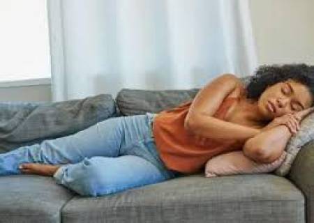 மதிய நேரம் குட்டித் தூக்கம் (afternoon cat nap ).. உடலுக்கு நல்லதா?