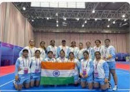 கோ கோ' பெண்களுக்கான பைனலில், ஆண்களுக்கான பைனலில்   இந்தியா, 100 சதவீத வெற்றியுடன் உலக சாம்பியன் ஆனது.