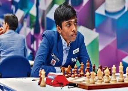 இந்தியாவின் பிரக்ஞானந்தா நெதர்லாந்து செஸ் தொடர் இரண்டாவது சுற்றில் வெற்றி .