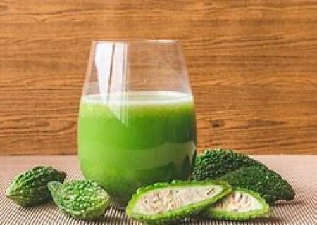 பாகற்காய் ஜூஸ்.