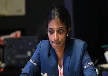 உலக 'ரேபிட்', 'பிளிட்ஸ்' சாம்பியன் ஷிப் தொடர்திவ்யா,அர்ஜுன், வைஷாலி வெற்றி.