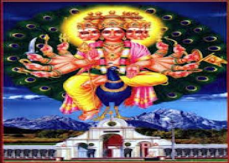 கதிர்காமம் முருகன் கோயில்.