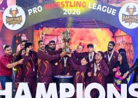 புரோ மல்யுத்த லீக் தொடரில் ஹரியானா தண்டர்ஸ் அணியினர் கோப்பை வென்றனர்.