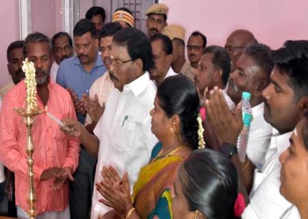 அருப்புக்கோட்டை ஊராட்சி ஒன்றியம் வில்லிபத்திரி ஊராட்சியில்  கட்டப்பட்டுள்ள ஊராட்சி மன்ற அலுவலக புதிய கட்டடம் பொதுமக்களின் பயன்பாட்டிற்கு திறப்பு.