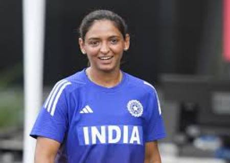 இந்தியாவின் ஹர்மன்பிரீத் கவுர்''வரும் 'டி-20' உலக கோப்பை தொடரில் சிறப் பாக செயல்பட்டு, வெல்ல முயற்சிப்போம், என தெரிவித்தார்.