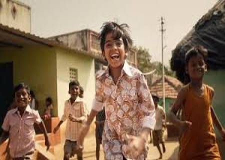 ஐஸ்வர்யா  இயக்கும் 'டெக்ஸ்லா'.