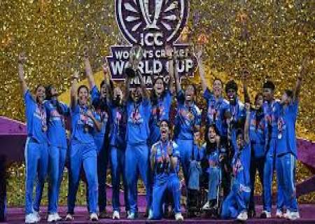 இங்கிலாந்தை வீழ்த்தி இந்திய பெண்கள் அணி அபார வெற்றி!