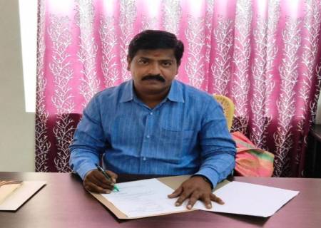 விருதுநகர் மாவட்ட செய்தி மக்கள் தொடர்பு அலுவலராக திரு.அ.கொ.நாகராஜபூபதி அவர்கள் (16.06.2026) பொறுப்பேற்றுக் கொண்டார்.