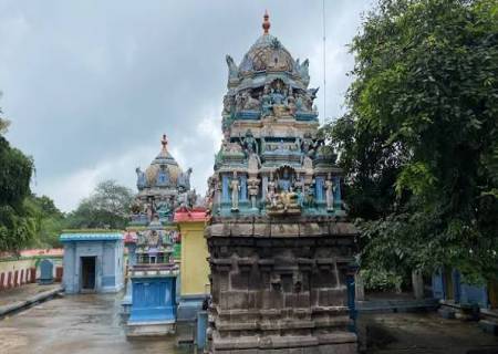 பசுபதீஸ்வரர் திரிபுர சுந்தரியம்மன்  கோயில்.