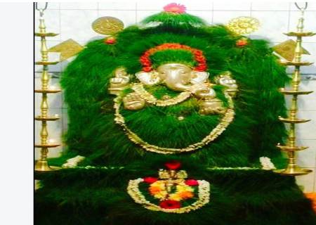 இனிய விநாயகர் சதுர்த்தி வாழ்த்துக்கள்.ஆனைமுகனும் அருகம்புல் வழிபாடும்.