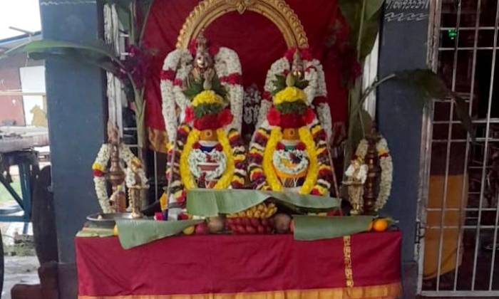 திருமண தடைகளை நீக்கும்  நஞ்சுண்ட ஞான தேசிக ஈஸ்வரன் .