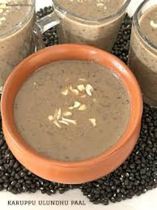 உடல் சூட்டை தணிக்கும்உளுந்து பால்.