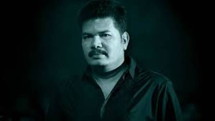 படத்தை பார்த்து கண்ணீர் விட்ட இயக்குனர் ஷங்கர் .