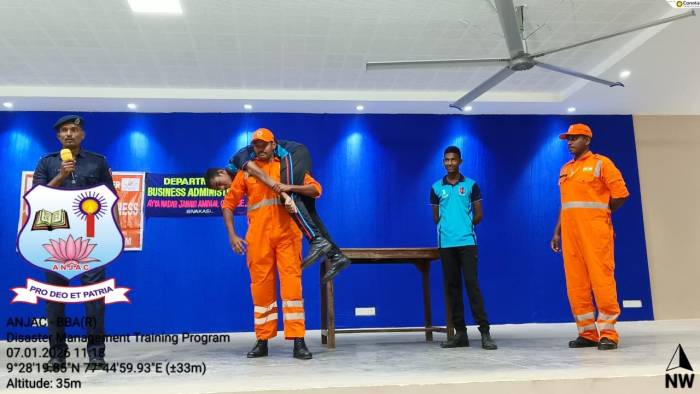 சிவகாசி அய்ய நாடார் ஜானகி அம்மாள் கல்லூரியில் தேசிய பேரிடர் மீட்புப் படை சார்பாக சமூக விழிப்புணர்வு  