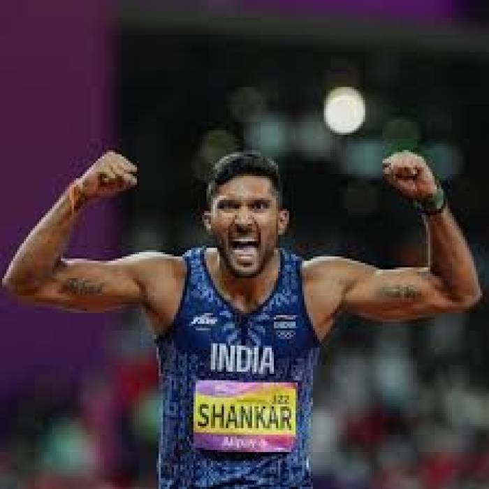 இந்தியாவின் தேஜஸ்வின் சங்கர்  'ஹெப்டத்லான்' போட்டியில் தங்கம் வென்றார் .