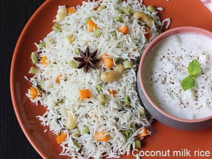 தேங்காய் பால் சாதம் (Coconut Milk Rice)
