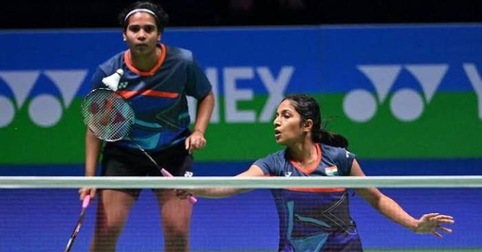 டென்மார்க் ஓபன் பாட்மின்டன்: காலிறுதிக்கு முன்னேறிய காயத்ரி–திரீசா ஜோடி.